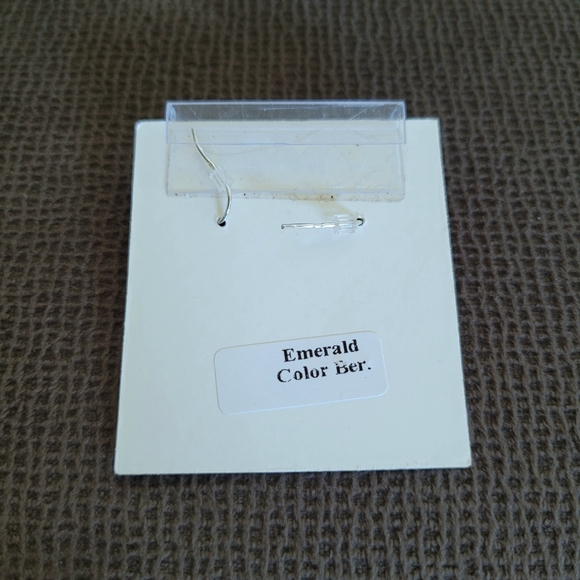 ✨️HP✨️ Shivam Beryl Emerald💚 Teardrop💧Earrings - Picture 8 of 16